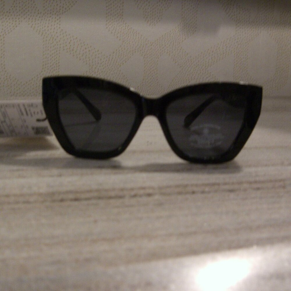 NEW MANGO BLACK CAT EYE SUNGLASSES - Picture 2 of 4